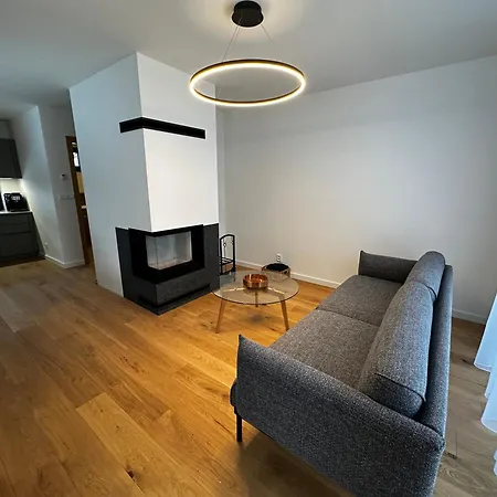 Pampeliska Apartment *